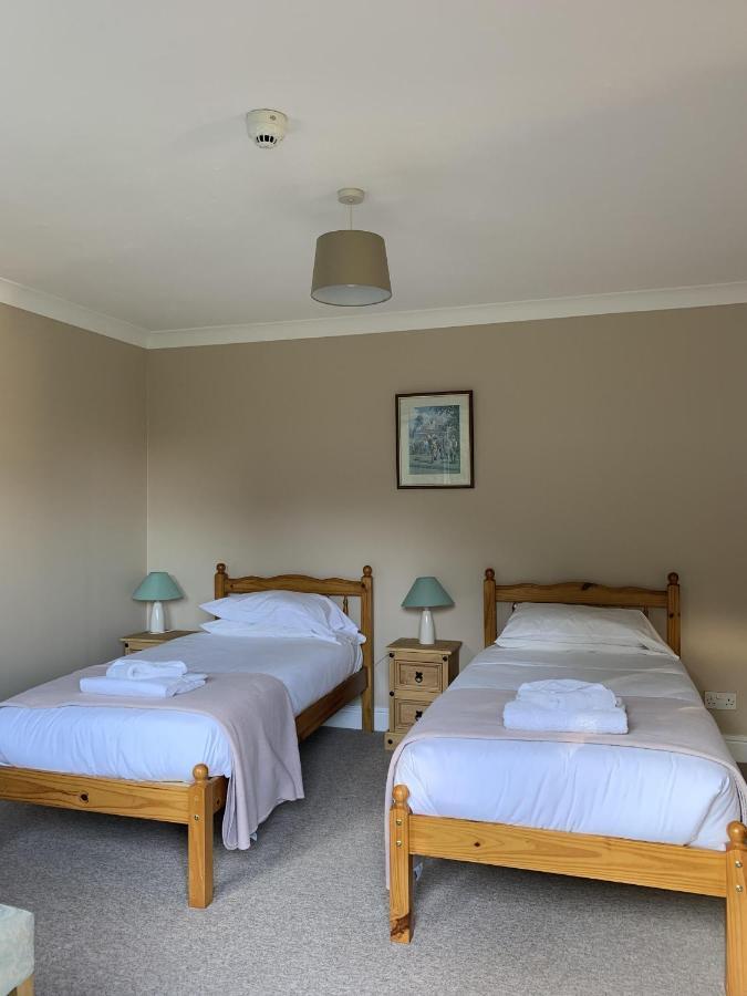 Lakeside Lodge Pidley Экстерьер фото
